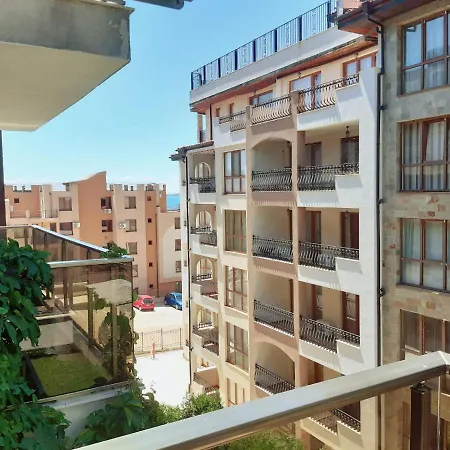 Aristo Apartamento *